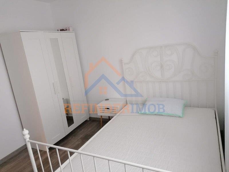 Vitan apartament 3 camere de vanzare